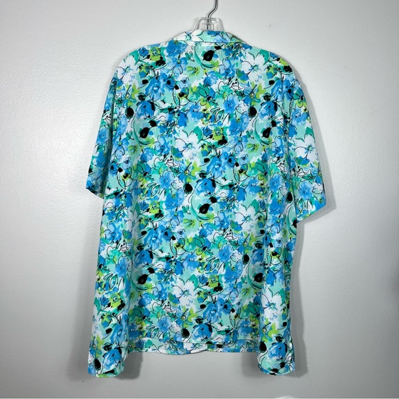 Nikki Women's Plus Size Button Down Lightweight Blue Floral Casual Blouse 22W - Picture 4 of 4